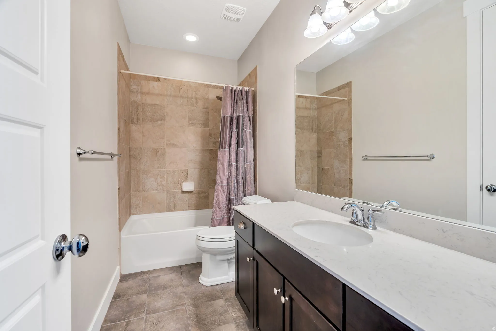Main family bath