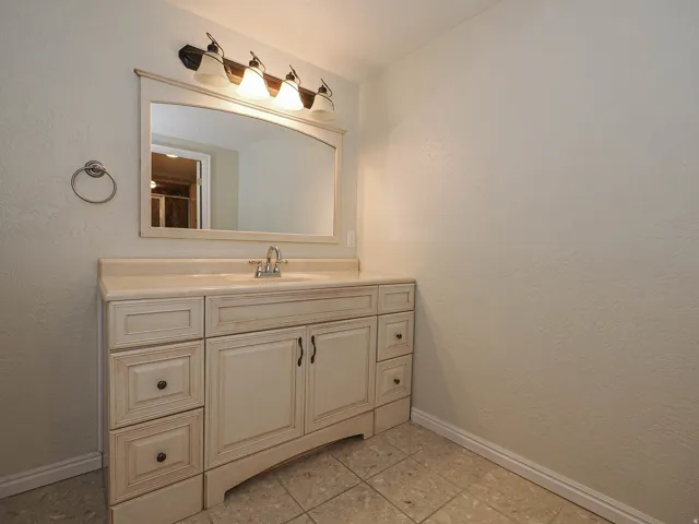 10036 S Birdie Way, South Jordan, Utah 84095