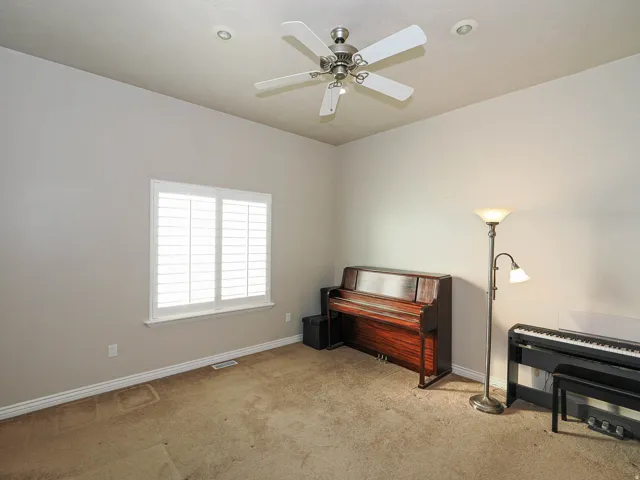 10036 S Birdie Way, South Jordan, Utah 84095