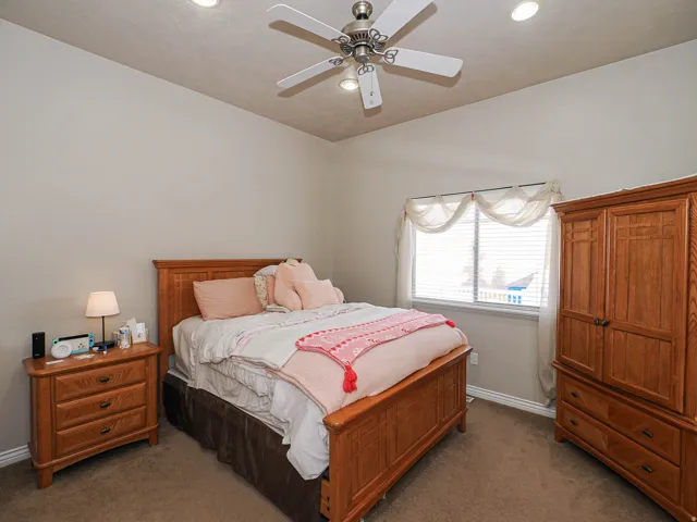 10036 S Birdie Way, South Jordan, Utah 84095