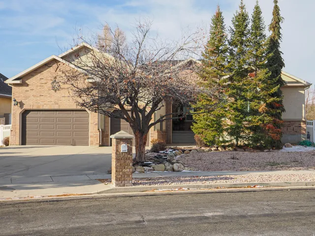 10036 S Birdie Way, South Jordan, Utah 84095