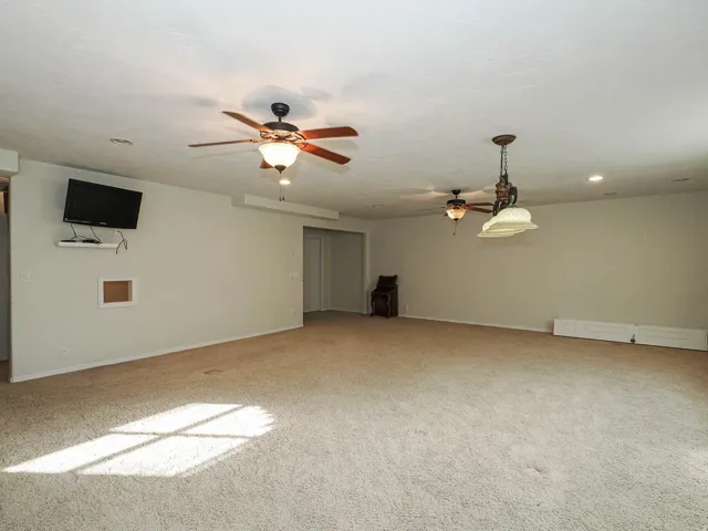 10036 S Birdie Way, South Jordan, Utah 84095
