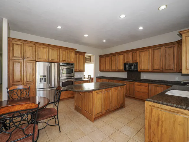 10036 S Birdie Way, South Jordan, Utah 84095