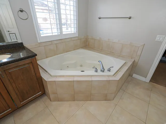 10036 S Birdie Way, South Jordan, Utah 84095