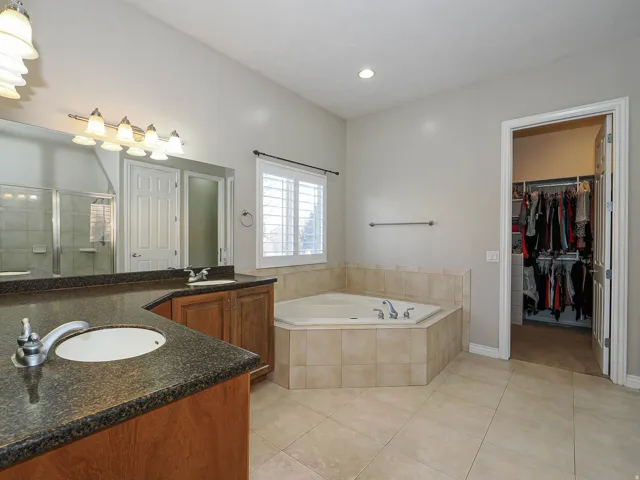 10036 S Birdie Way, South Jordan, Utah 84095