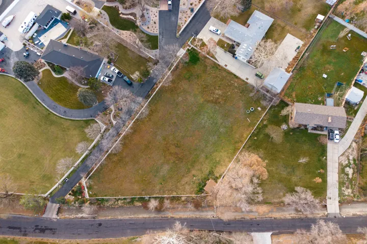 Aerial view of property's location