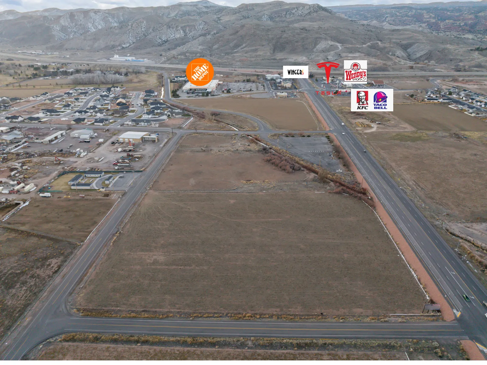 View of property location with a mountain backdrop