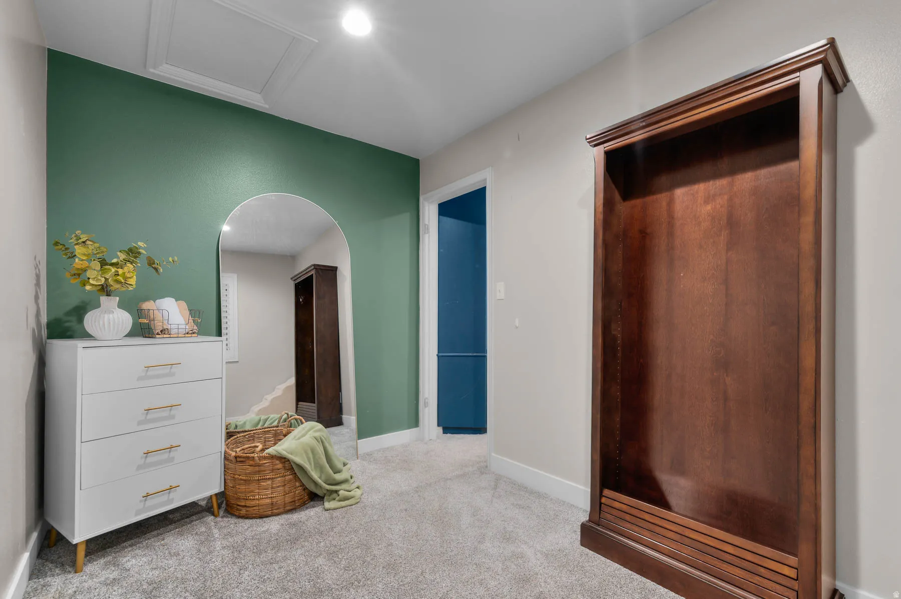 Upper level flex room connected to bedroom