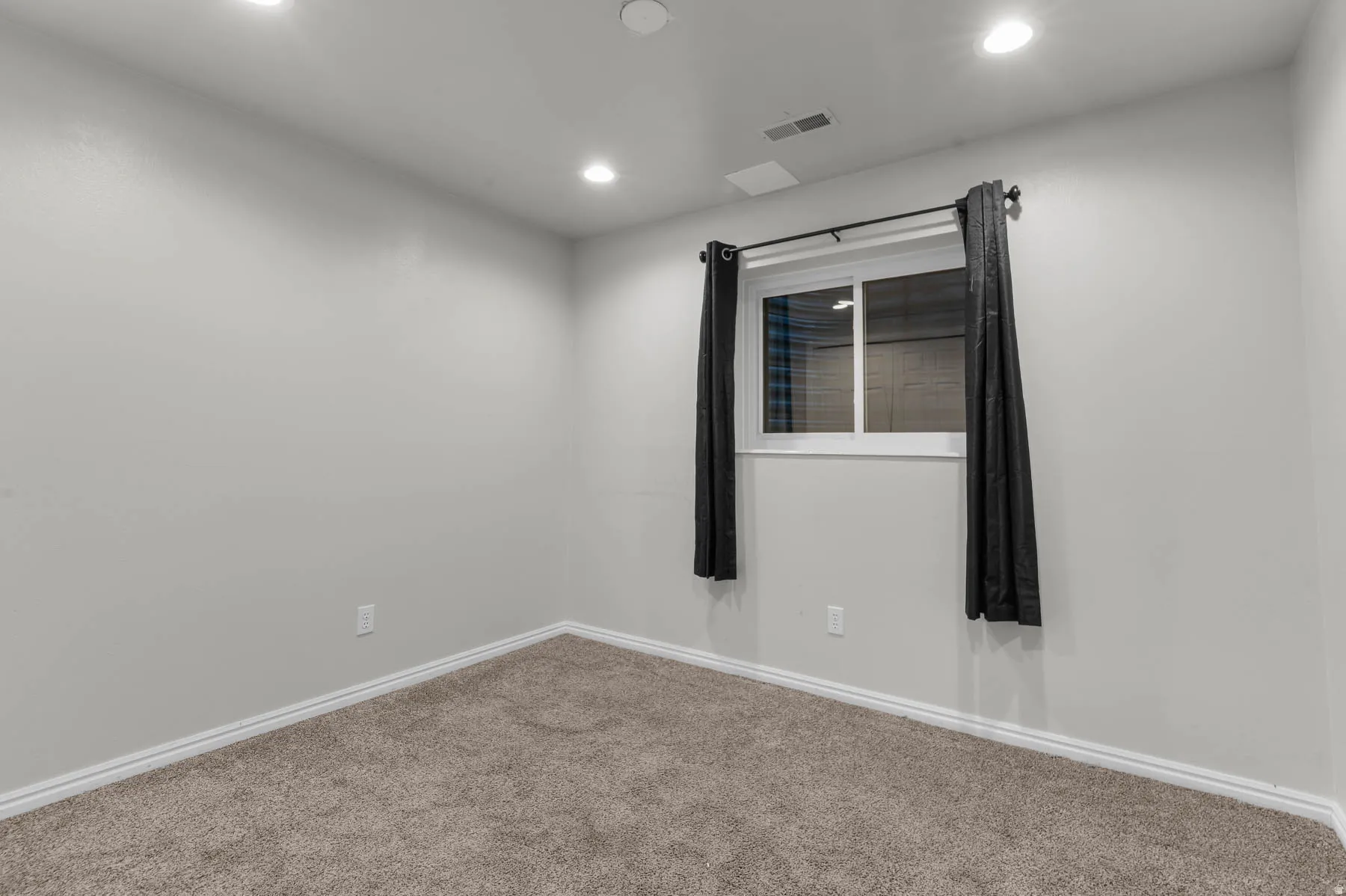 Lower level bedroom