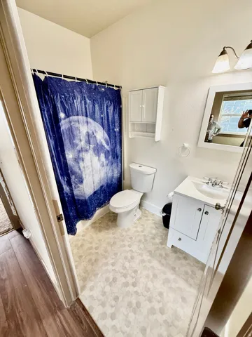 Full Bath