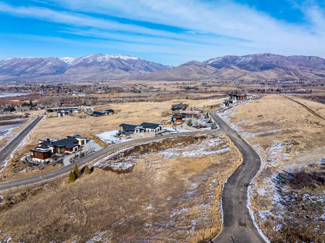 7545 E Dogwood Dr, Huntsville, Utah 84317
