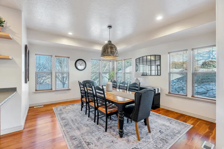 1052 S Cove Dr, Springville, Utah 84663