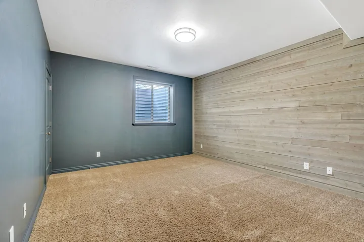 1052 S Cove Dr, Springville, Utah 84663