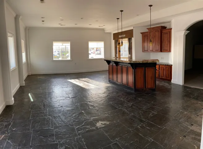 111 N Geneva Rd, Vineyard, Utah 84059