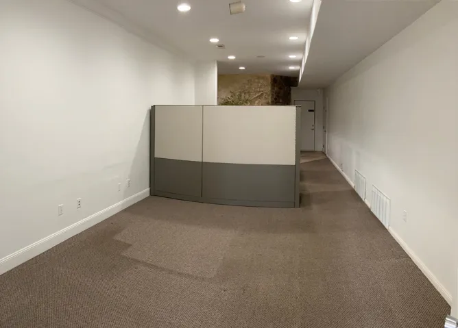 111 N Geneva Rd, Vineyard, Utah 84059