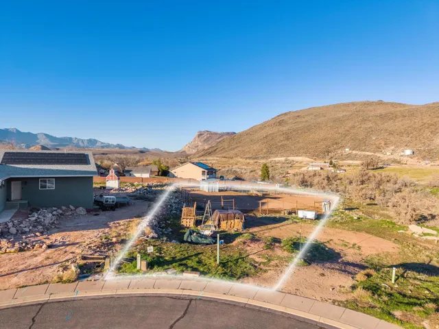 210 W Peachtree Dr, Toquerville, Utah 84774