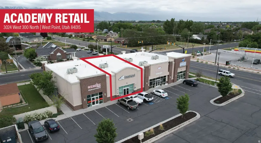 Bird's eye view of a commercial area
