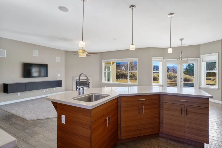486 E Hillview Dr, Cedar City, Utah 84721