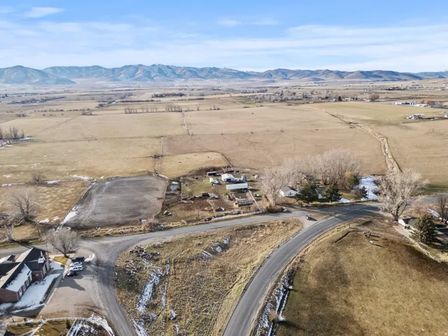 Overview of rural landscape with mountains