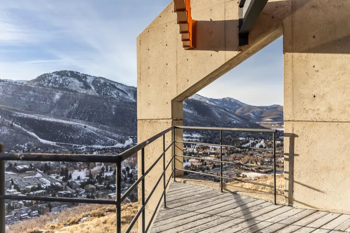 1360 Golden Way #92, Park City, Utah 84060