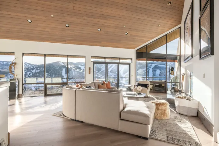 1360 Golden Way #92, Park City, Utah 84060