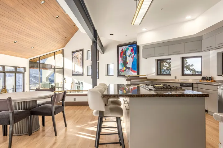 1360 Golden Way #92, Park City, Utah 84060