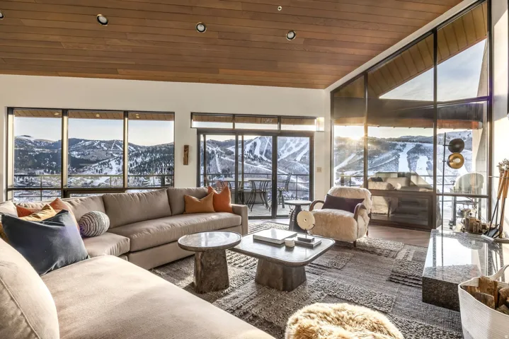1360 Golden Way #92, Park City, Utah 84060
