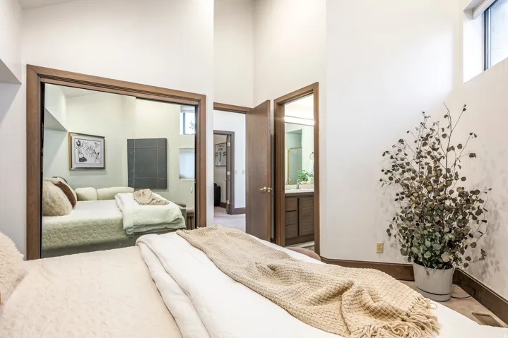 1360 Golden Way #92, Park City, Utah 84060