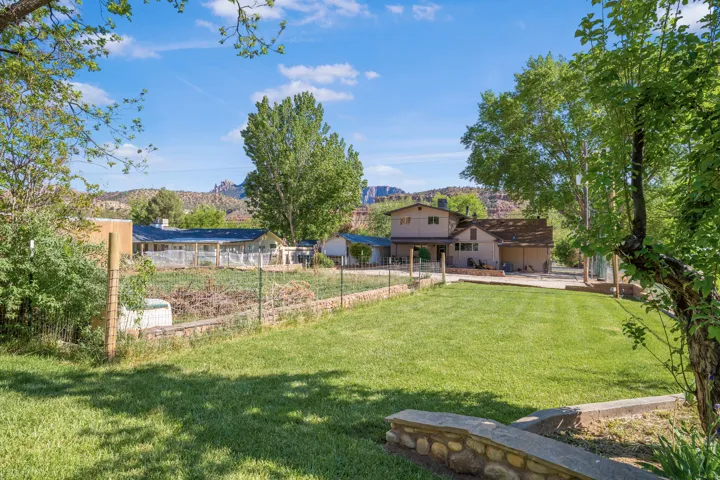 View of yard featuring a mountain view