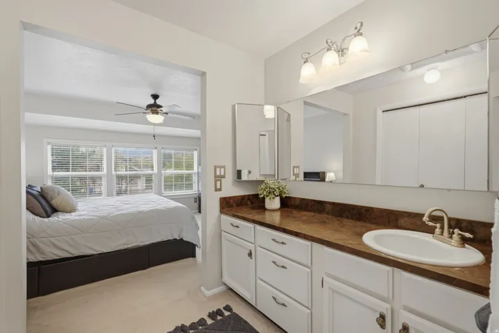 271 Brookfield Ln, Centerville, Utah 84014