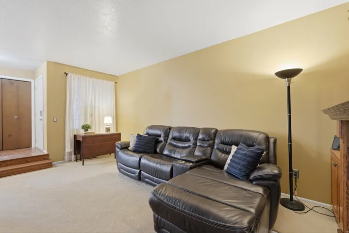 271 Brookfield Ln, Centerville, Utah 84014