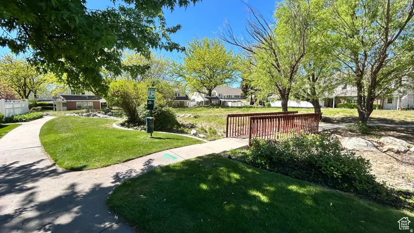 271 Brookfield Ln, Centerville, Utah 84014