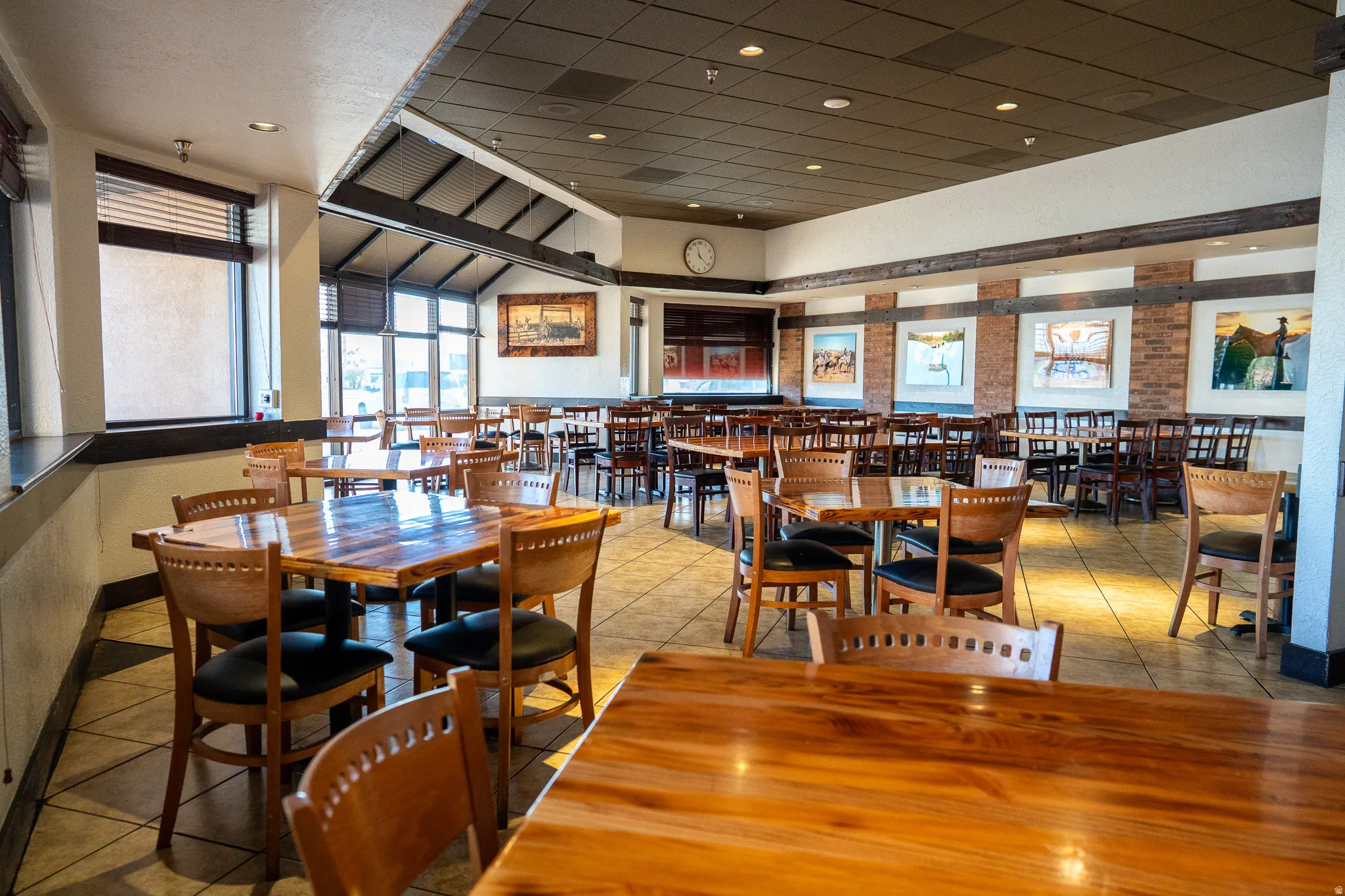 Dining space with recessed lighting