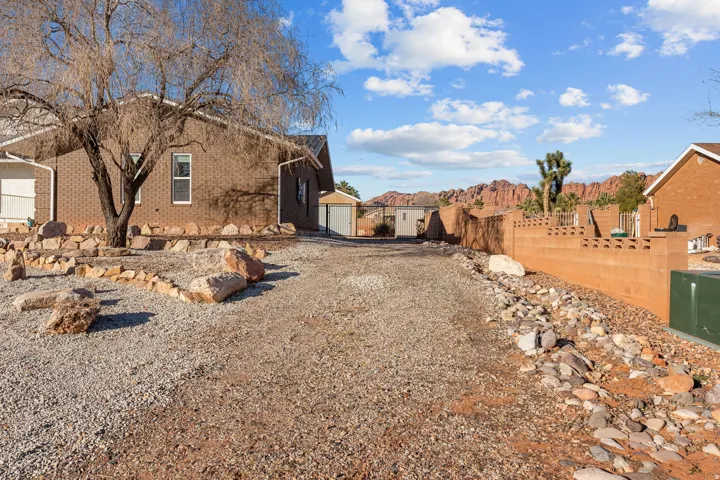 851 E Posado, Ivins, Utah 84738
