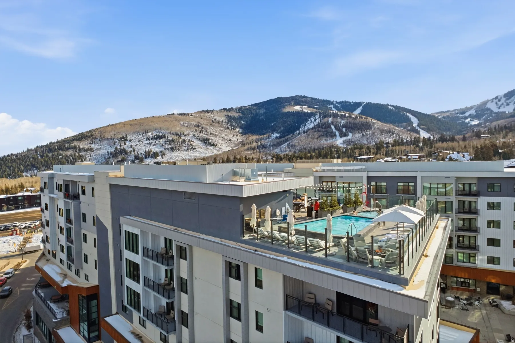 View of city featuring a mountain backdrop