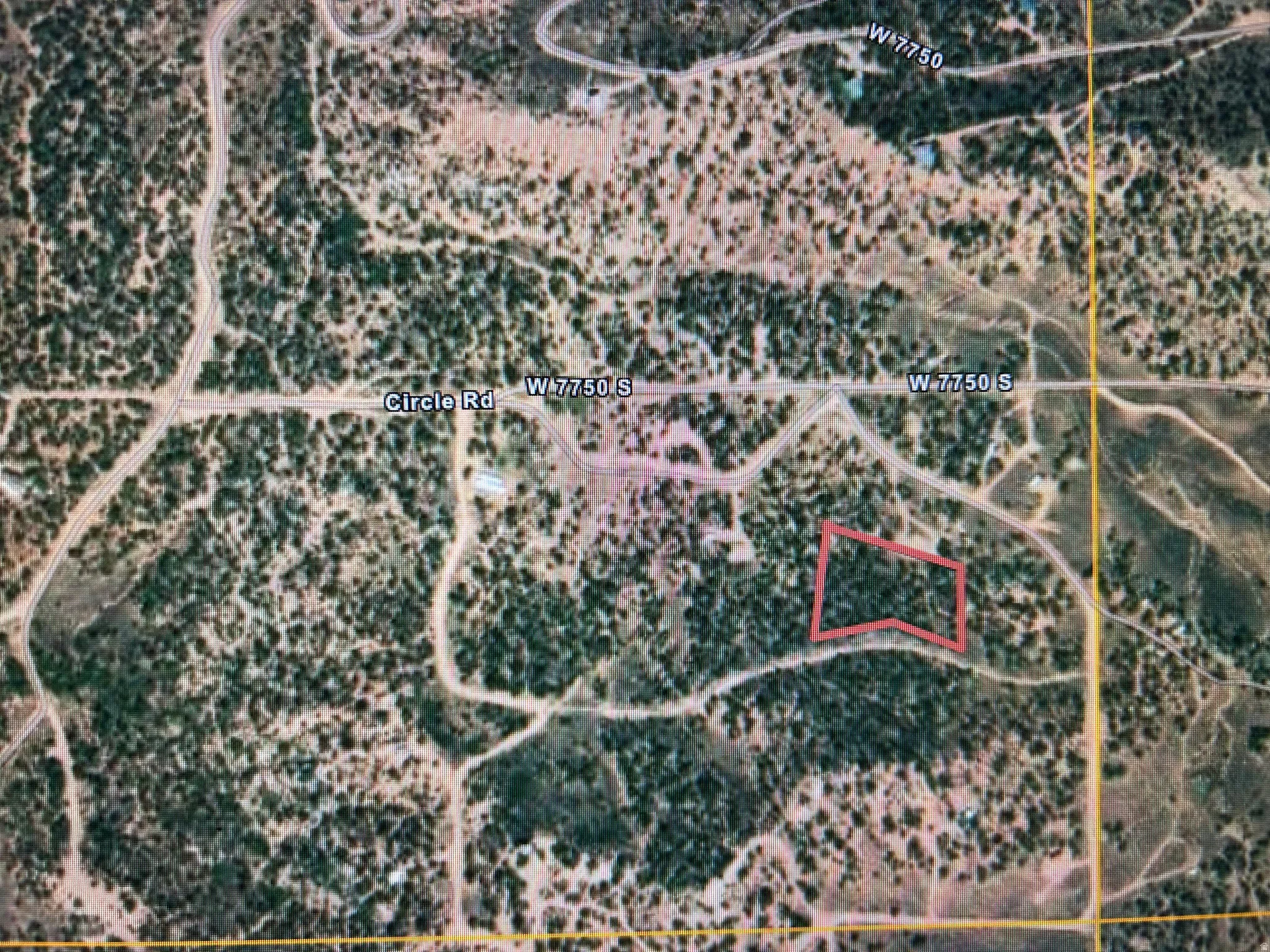 Map / location featuring property parcel outlined