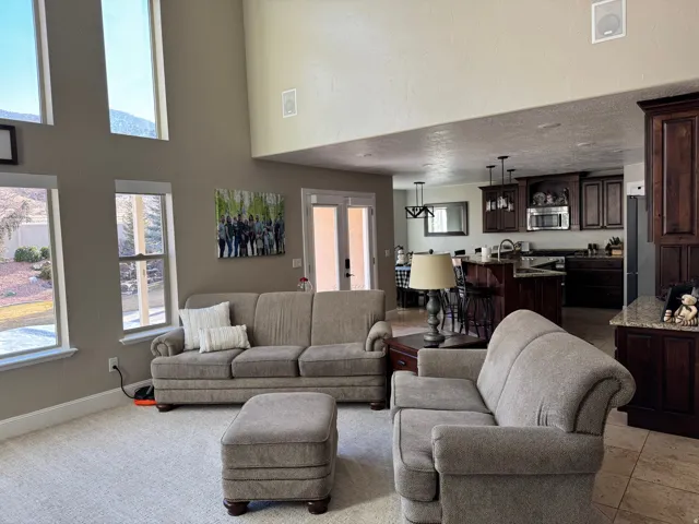 Living area with baseboards