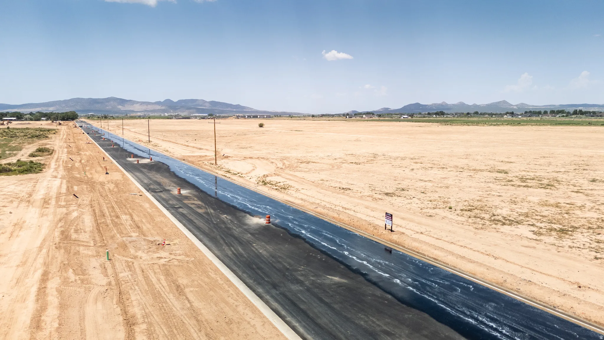 View of yard with a mountain view and a rural view