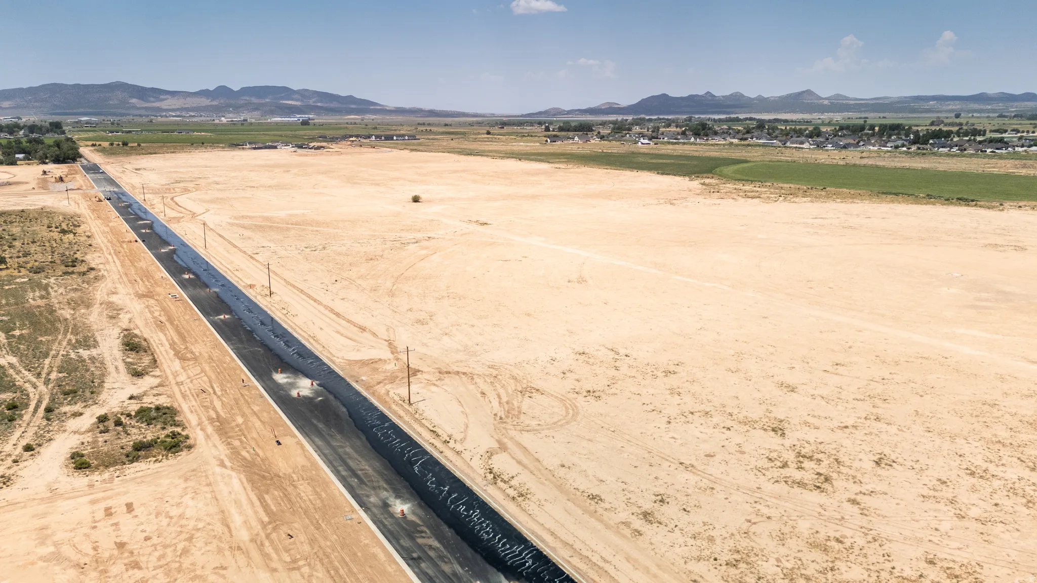 Overview of rural landscape with mountains