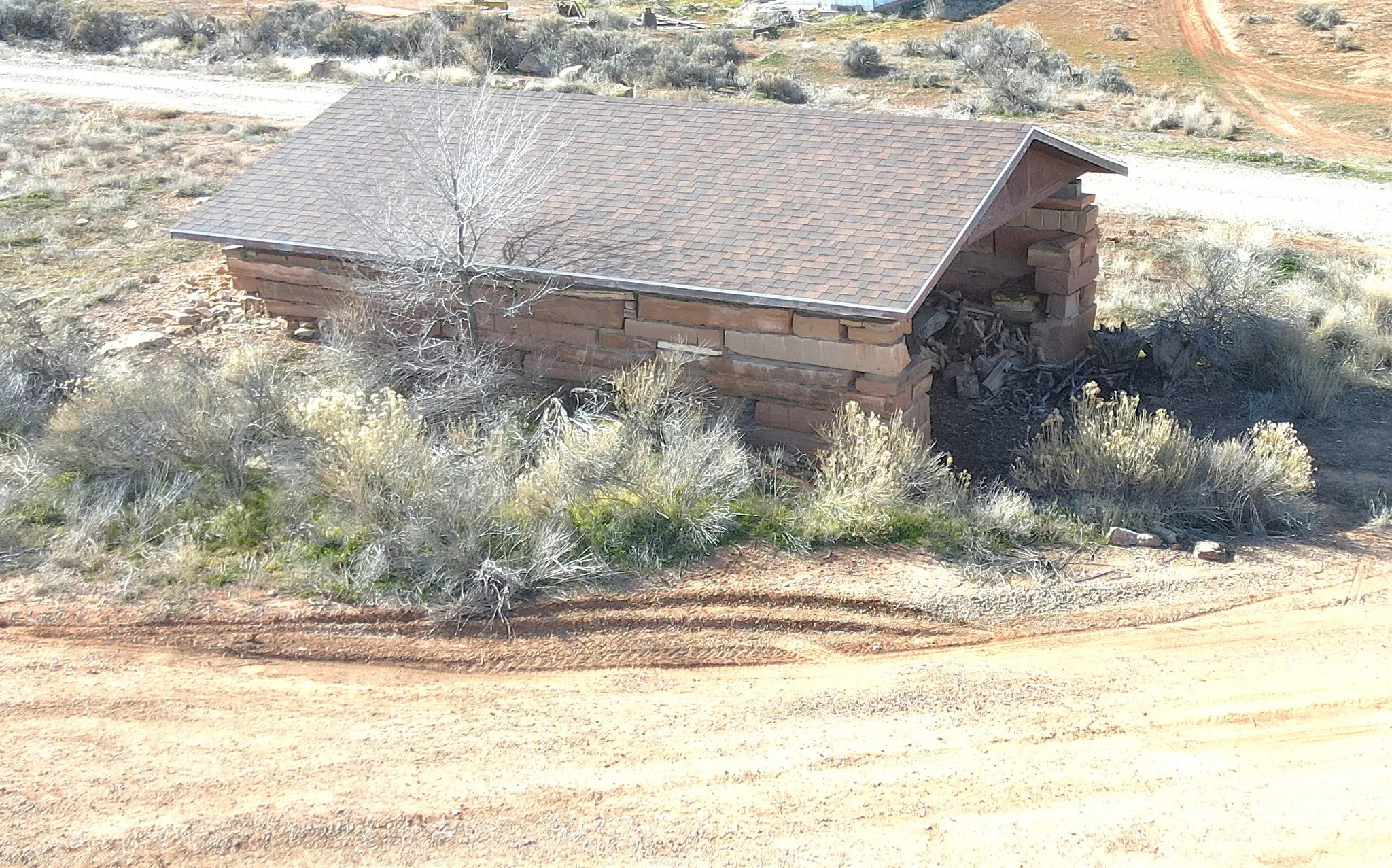 Stone storage building