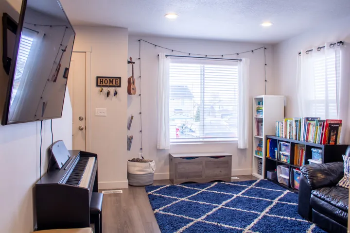 Family Room with Large Windows!!  End unit with extra windows/more natural light!
