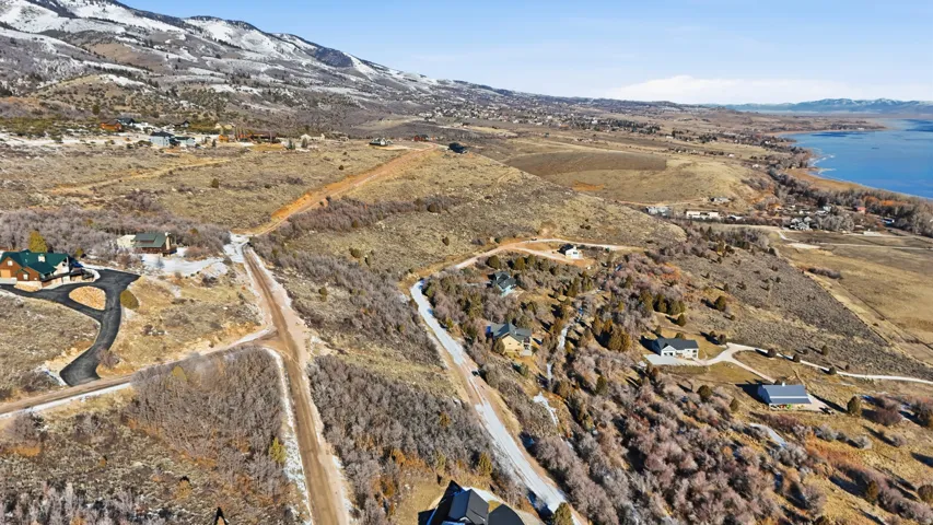 Bird's eye view of a water and mountain view