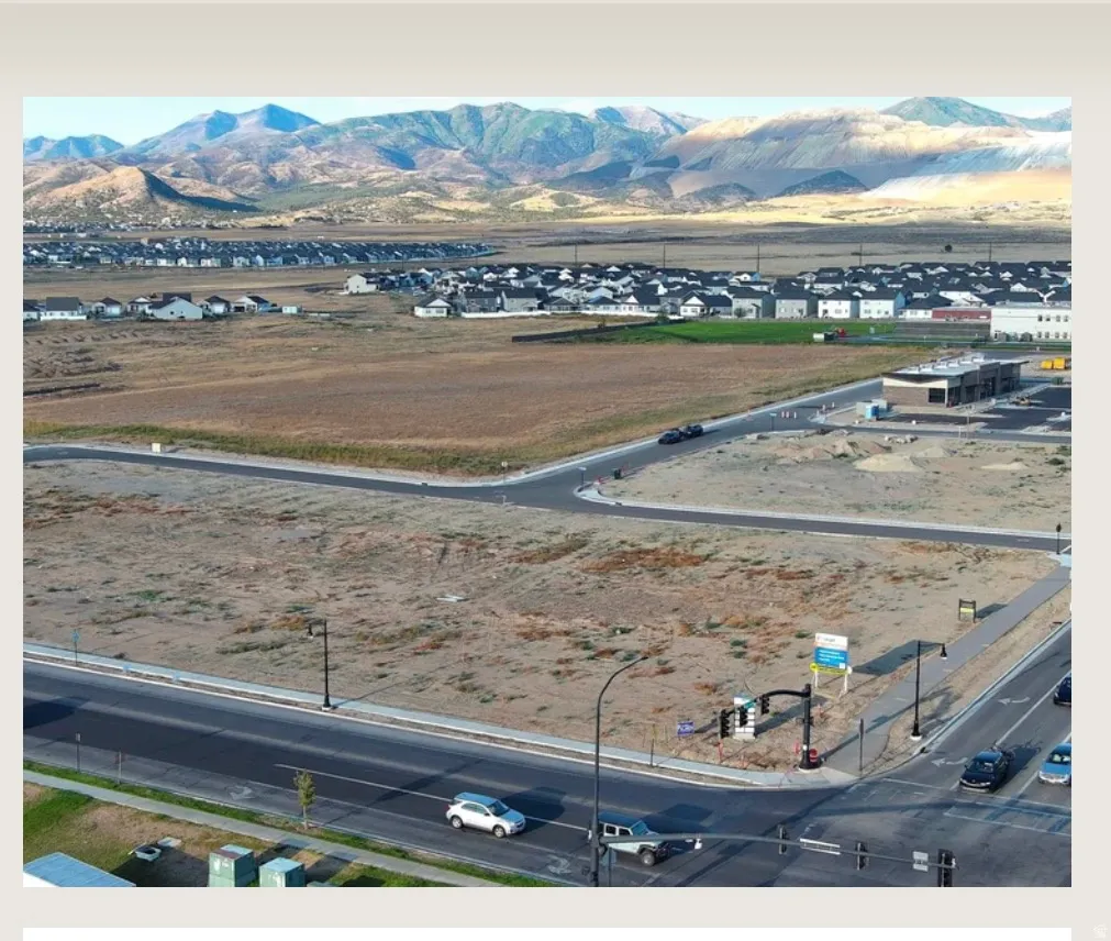 Bird's eye view of a mountain backdrop