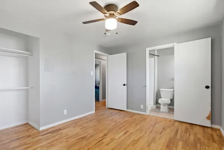 Upstairs primary bedroom