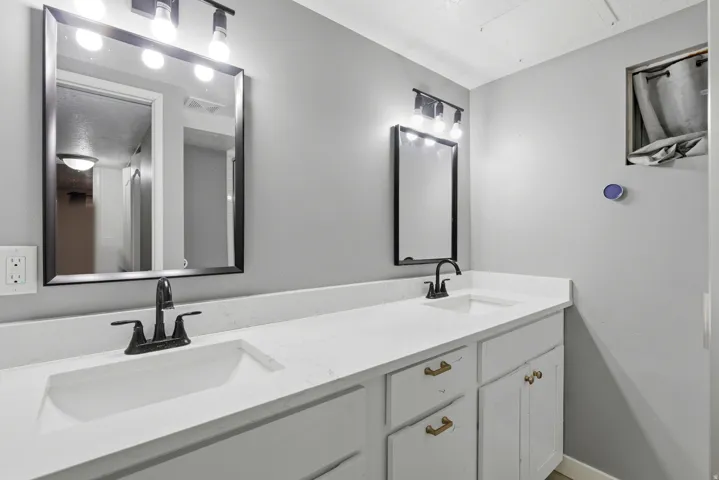 Upstairs bathroom