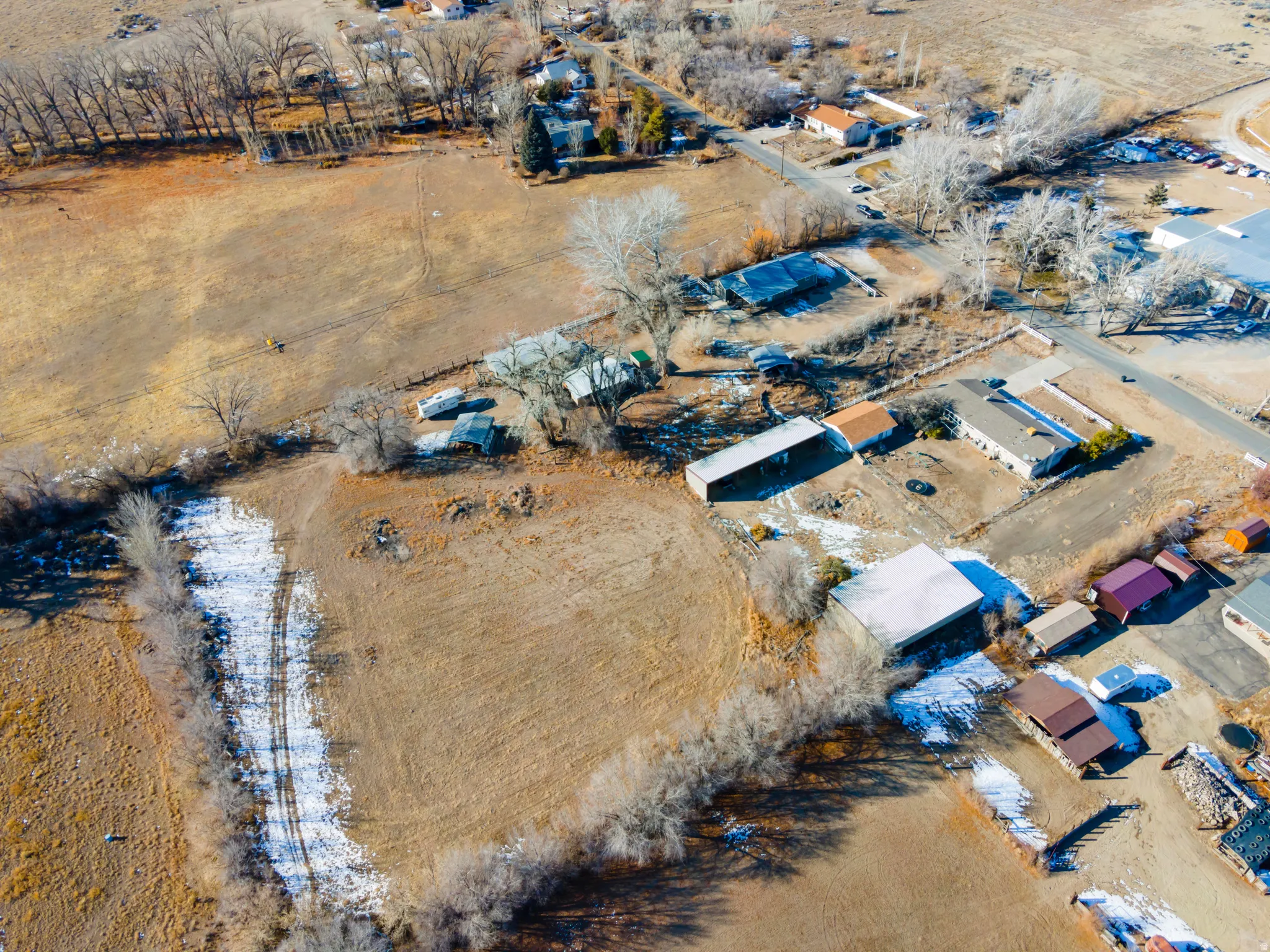 Aerial view of property's location featuring rural landscape