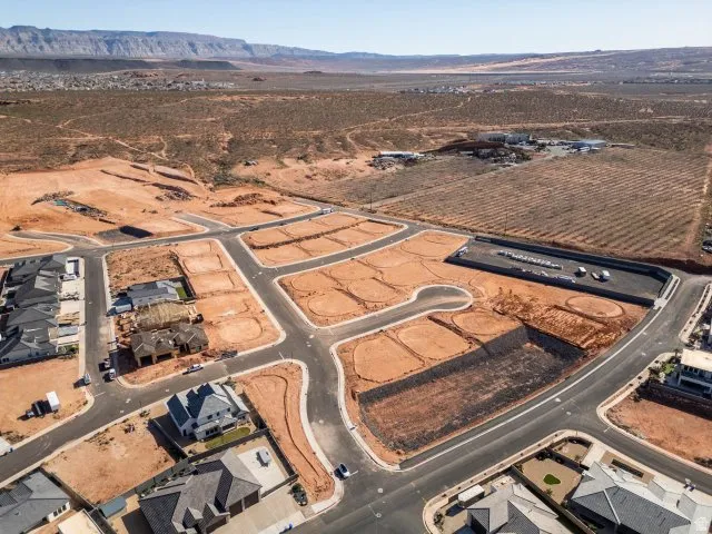 Aerial view of property and surrounding area with rural landscape and mountains