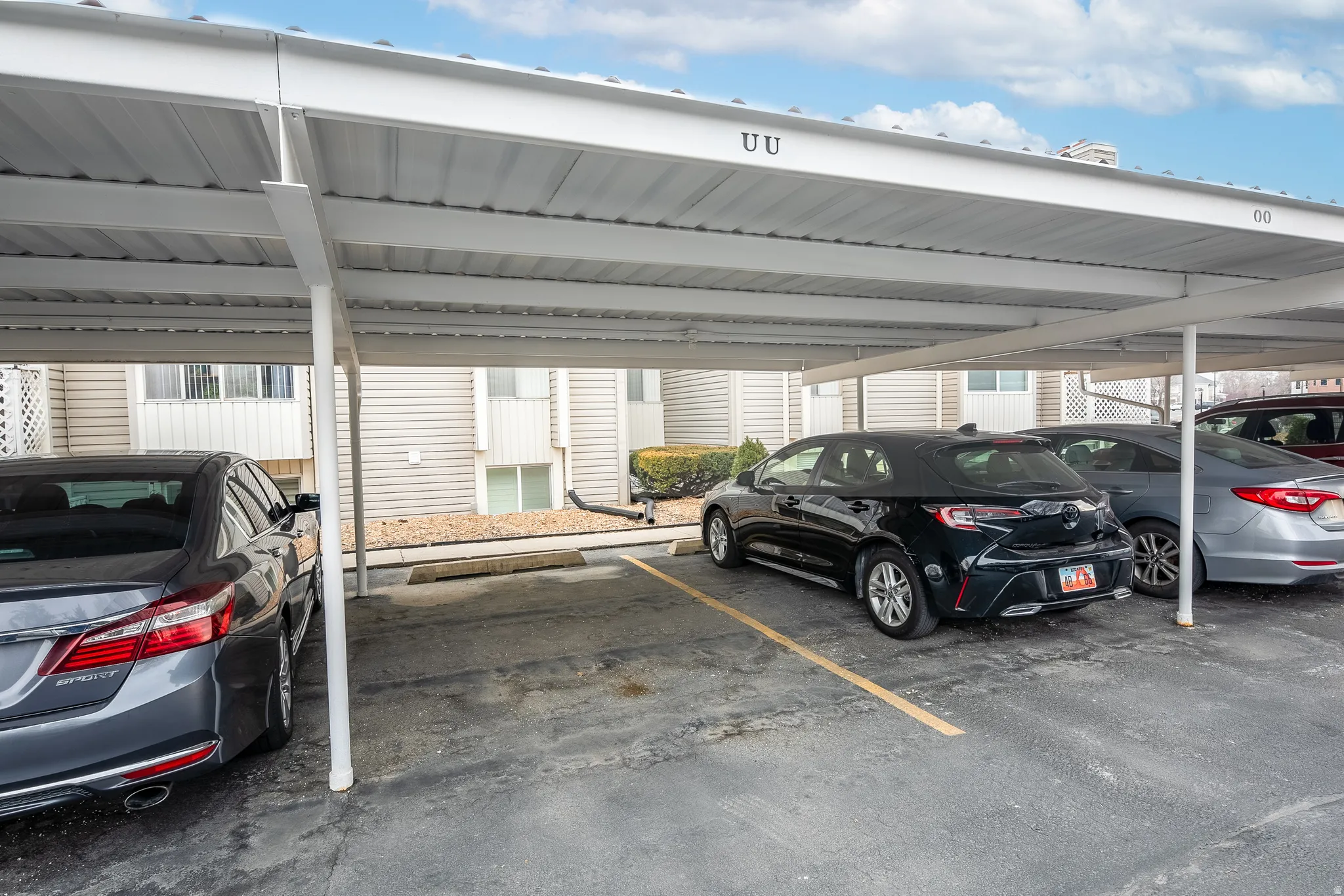 Covered parking lot