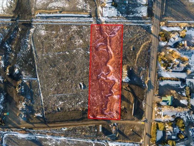Map / location with property parcel outlined
