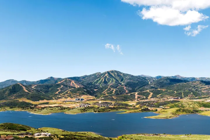 369 E Kayak Dr #204, Hideout, Utah 84036